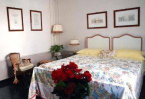 Bed and Breakfast Flowers, Genova